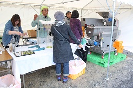 搾油実演2017310.2